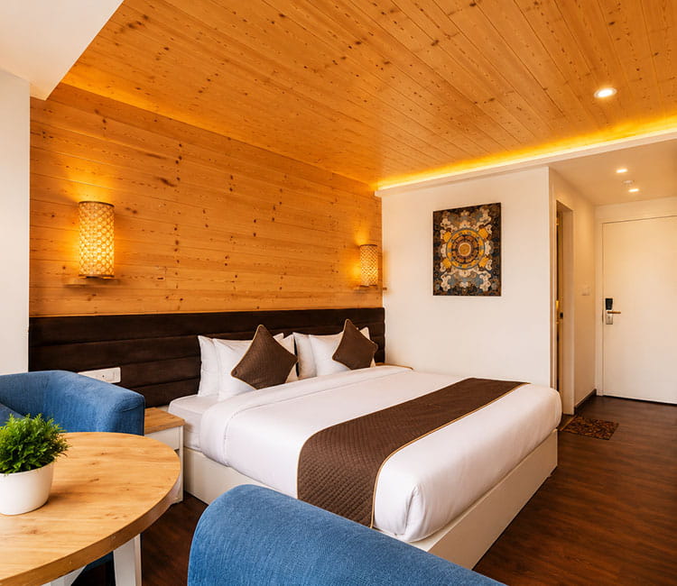 Deluxe Couple Room with City View